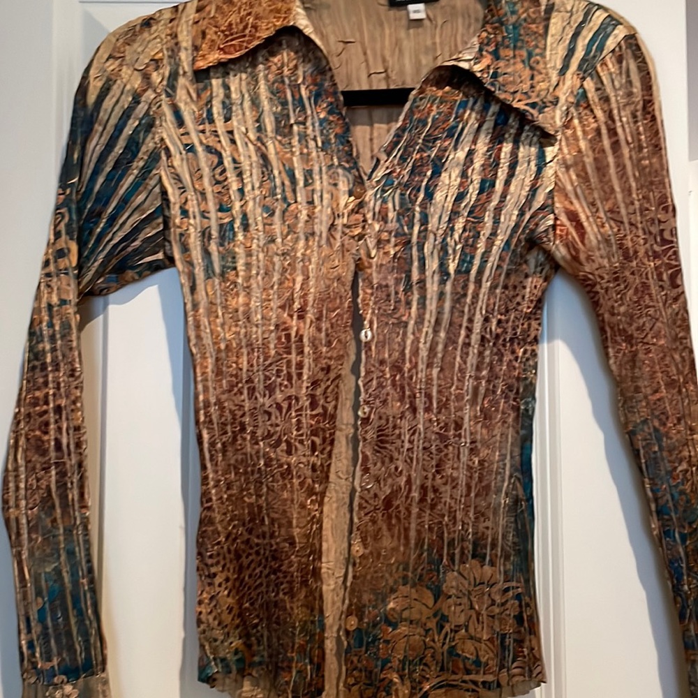 Komarov XS gold patterned button up long sleeve top